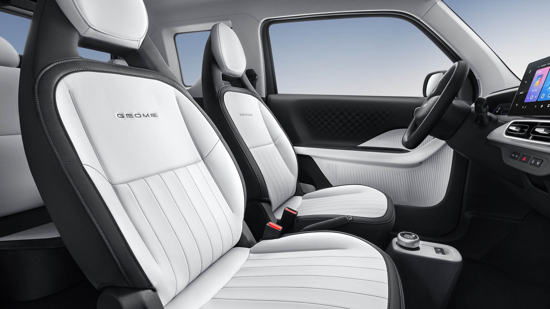 2026 Geely Panda Warrior 210 km - Cabin detail